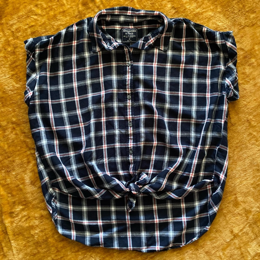 Abercrombie & Fitch short sleeve button down flannel with front tie